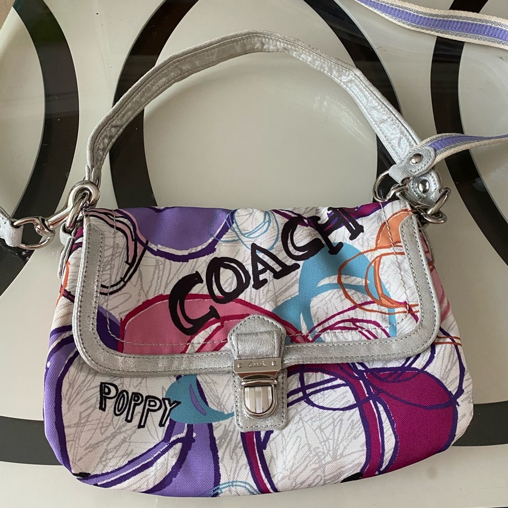 COACH POPPY SHOULDER BAG, LIKE NEW